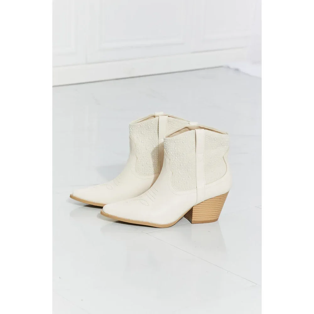 Texas Glam Pearl Cowboy Booties - Picture 5 of 6